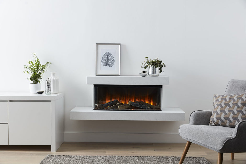 Brockenhurst-White-FaceOn-CloseUp-scaled