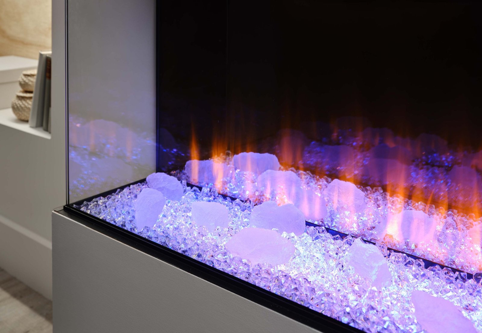 DiamondLight-Purple-Detail